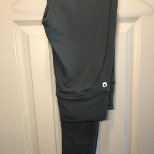 Md grey Fabletics full length work out leggings